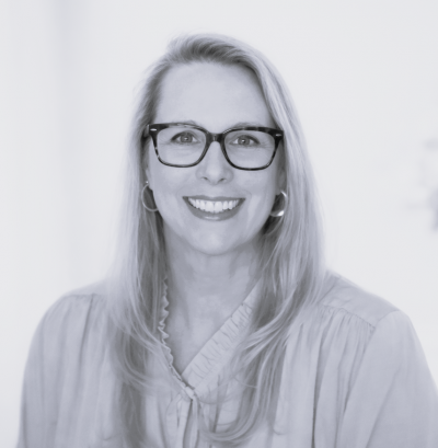 LN Headshot_glasses_B&W